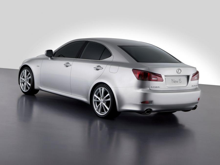  Lexus IS250 2005 года  (EU) (фото 2 из 30)
